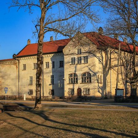 Хостел Dundagas Pils Экстерьер фото